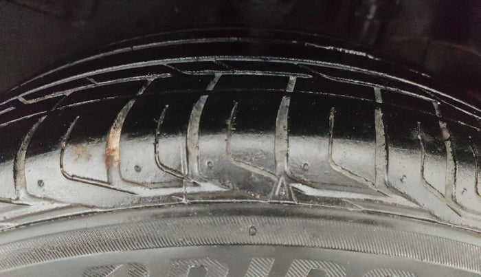 2023 Tata NEXON XZ PLUS DIESEL SUNROOF, Diesel, Manual, 34,838 km, Left Rear Tyre Tread