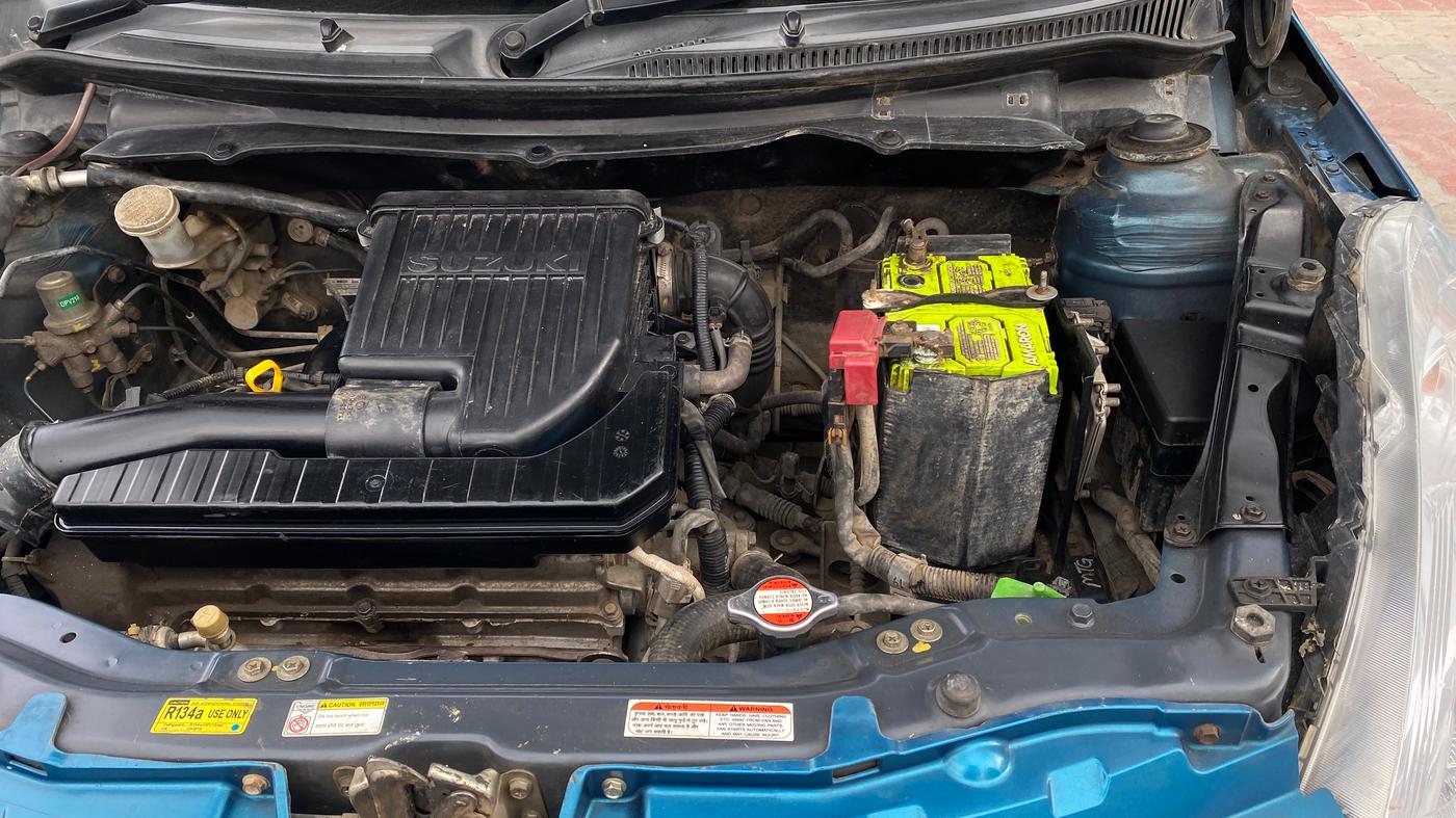 2014 Maruti Swift LXI, Petrol, Manual, 90,534 km, Engine View - Left