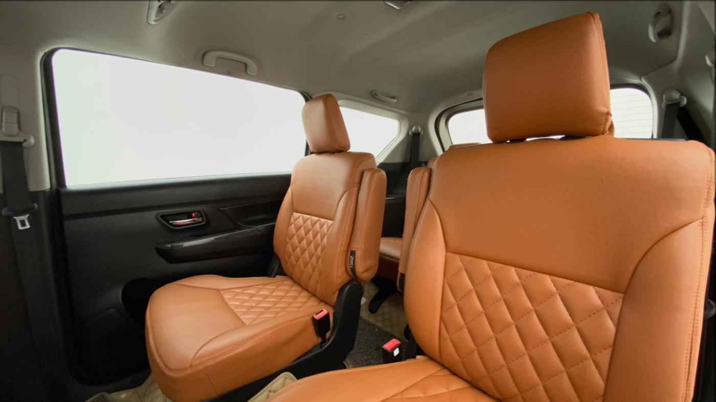 2019 Maruti XL6 ZETA AT SHVS, Petrol, Automatic, 55,235 km, Right Side Rear Door Cabin