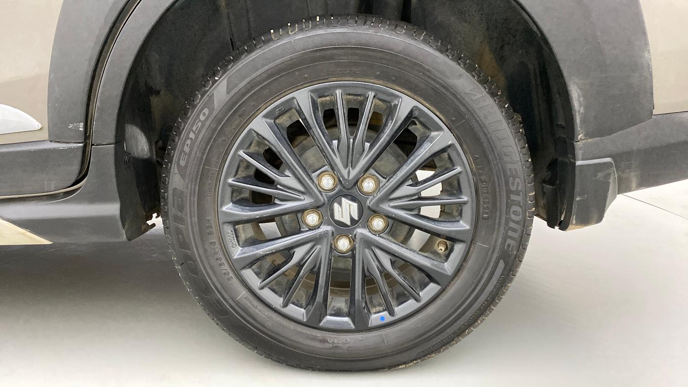 2019 Maruti XL6 ZETA AT SHVS, Petrol, Automatic, 55,235 km, Left Rear Wheel