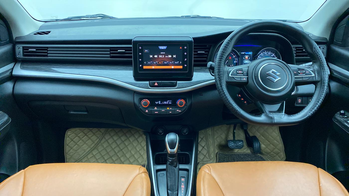 2019 Maruti XL6 ZETA AT SHVS, Petrol, Automatic, 55,235 km, Dashboard