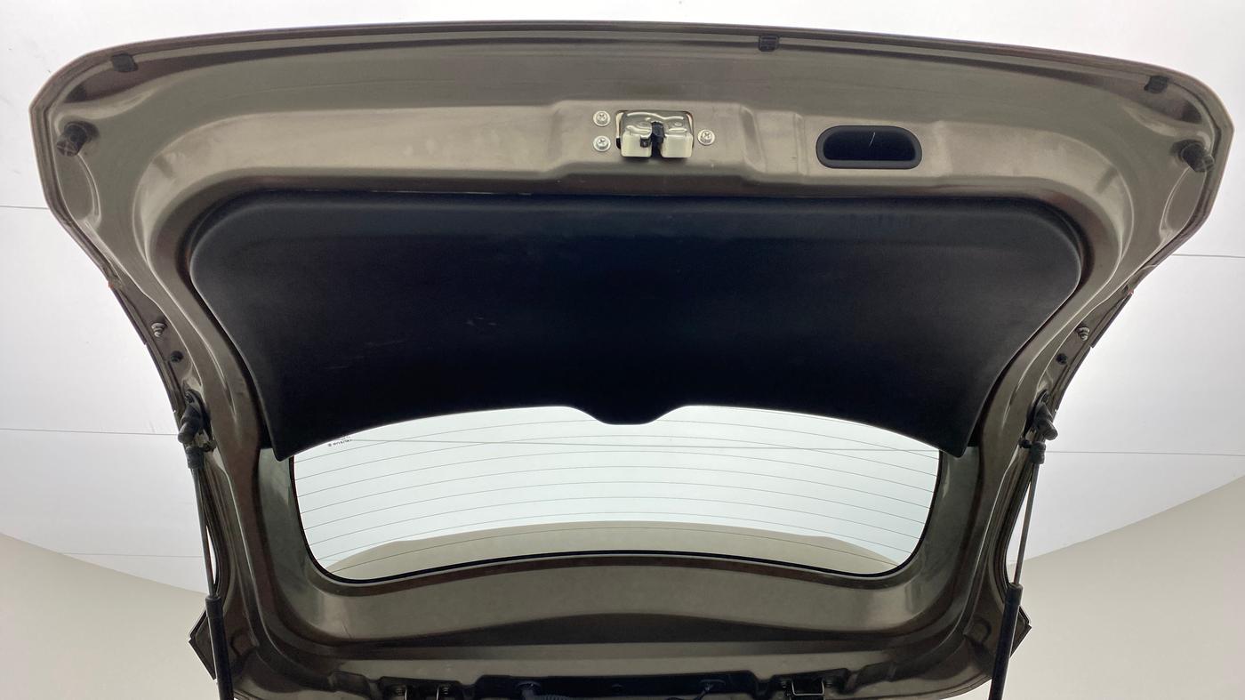 2019 Maruti XL6 ZETA AT SHVS, Petrol, Automatic, 55,235 km, Boot Door Open