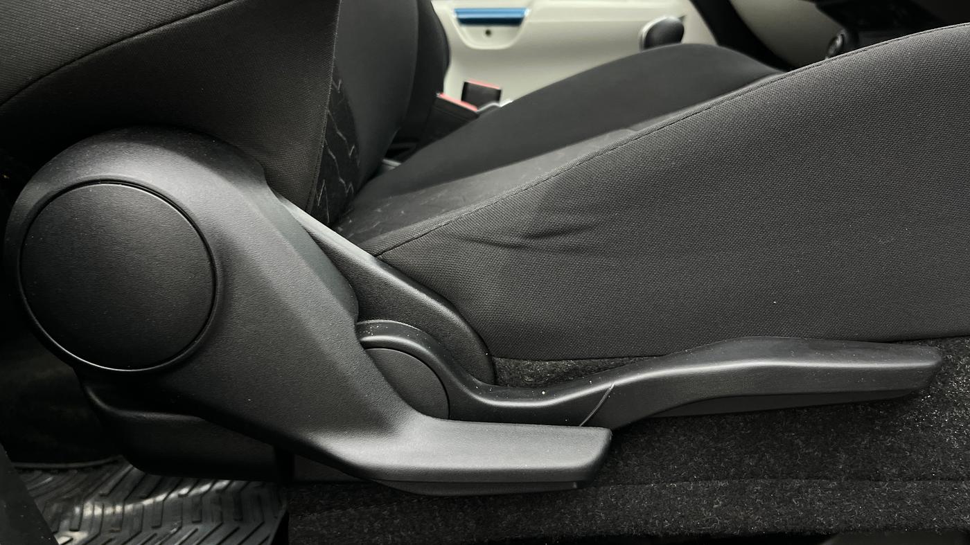 2018 Maruti IGNIS ALPHA 1.2 AMT, Petrol, Automatic, 5,197 km, Driver Side Adjustment Panel