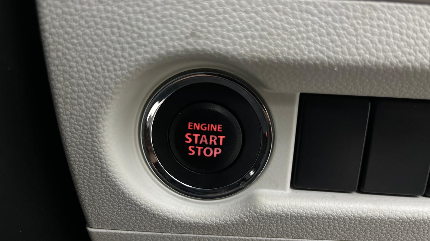 2018 Maruti IGNIS ALPHA 1.2 AMT, Petrol, Automatic, 5,197 km, Keyless Start/ Stop Button