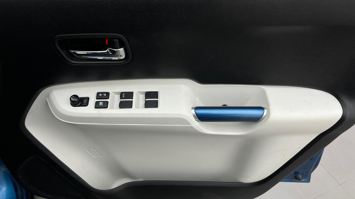 2018 Maruti IGNIS ALPHA 1.2 AMT, Petrol, Automatic, 5,197 km, Driver Side Door Panels Control