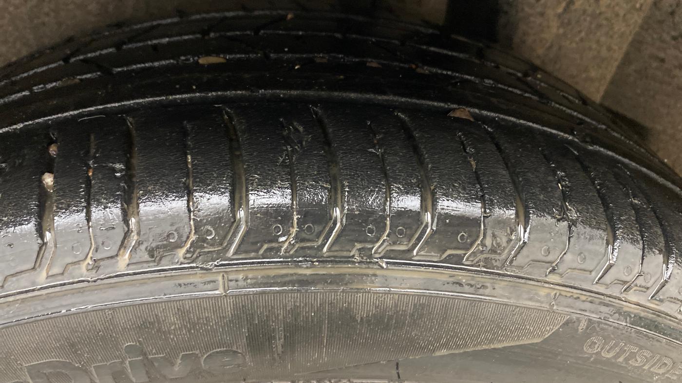 2018 Maruti Ciaz S DIESEL 1.3, Diesel, Manual, 1,23,269 km, Left Rear Tyre Tread