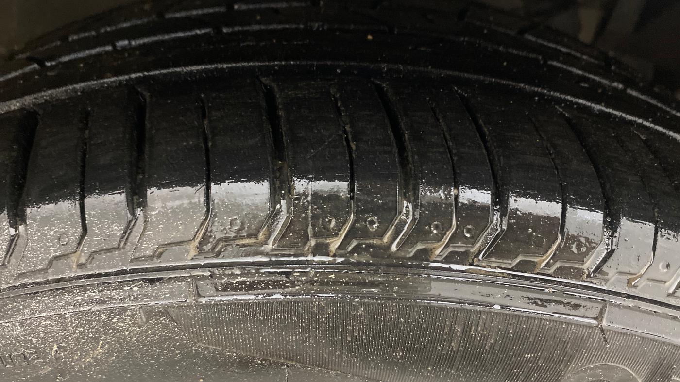 2018 Maruti Ciaz S DIESEL 1.3, Diesel, Manual, 1,23,269 km, Right Front Tyre Tread