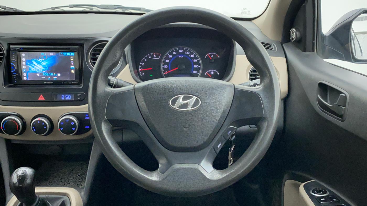 2013 Hyundai Grand i10 MAGNA 1.1 CRDI, Diesel, Manual, 88,630 km, Steering Wheel Close Up