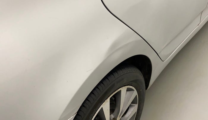2016 Hyundai Verna 1.6 VTVT SX AT, Petrol, Automatic, 65,948 km, Right quarter panel - Slightly dented