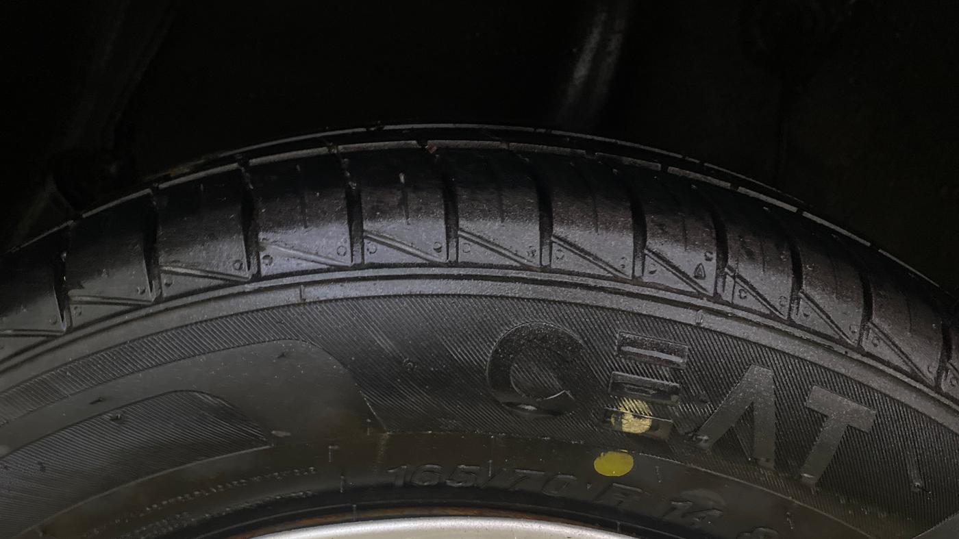 2020 Hyundai AURA S 1.2 CNG, CNG, Manual, 52,138 km, Right Rear Tyre Tread