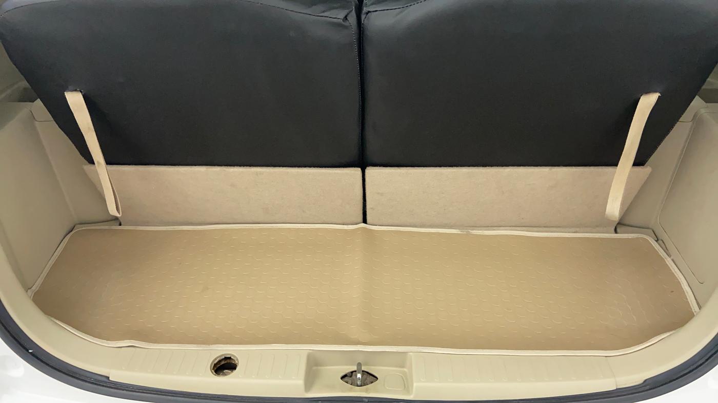 2016 Maruti Ertiga ZDI SHVS, Diesel, Manual, 52,447 km, Boot Inside View