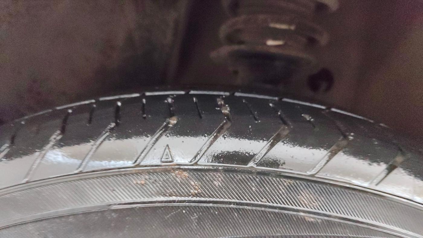 2021 Maruti Celerio ZXI PLUS AGS, Petrol, Automatic, 16,690 km, Left Front Tyre Tread
