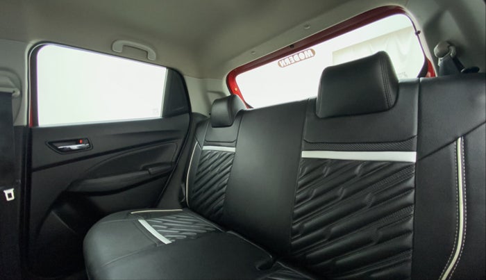 2018 Maruti Swift VXI D, Petrol, Manual, 37,847 km, Right Side Rear Door Cabin