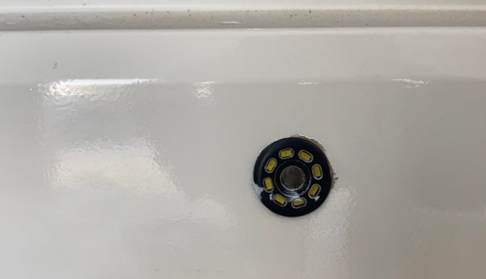 2018 Volkswagen Ameo TRENDLINE 1.5L, Diesel, Manual, 1,17,375 km, Parking Camera