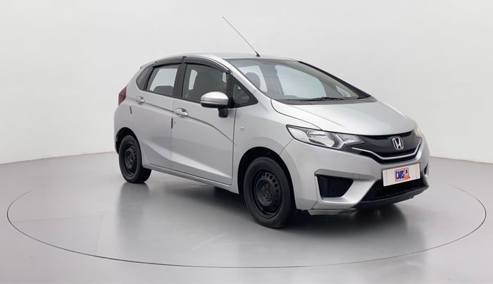 2016 Honda Jazz 1.2 S MT, Petrol, Manual, 76,046 km, Right Front Diagonal (45- Degree) View