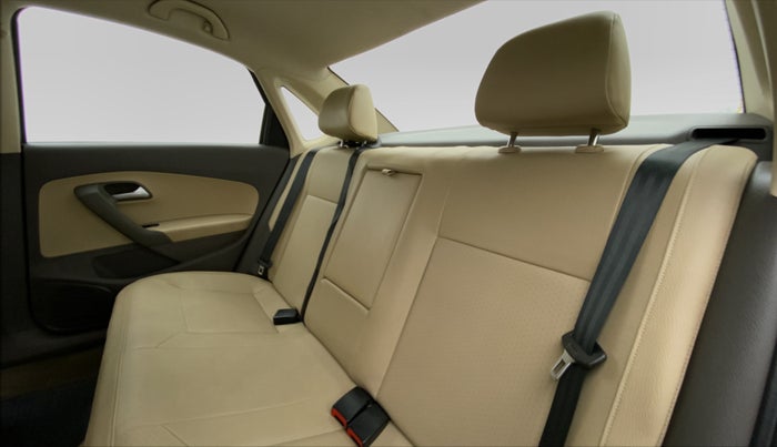 2016 Volkswagen Vento HIGHLINE TDI AT, Diesel, Automatic, 75,241 km, Right Side Rear Door Cabin