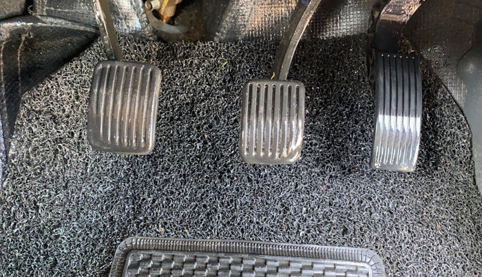 2021 Hyundai AURA S 1.2, CNG, Manual, 61,427 km, Pedals