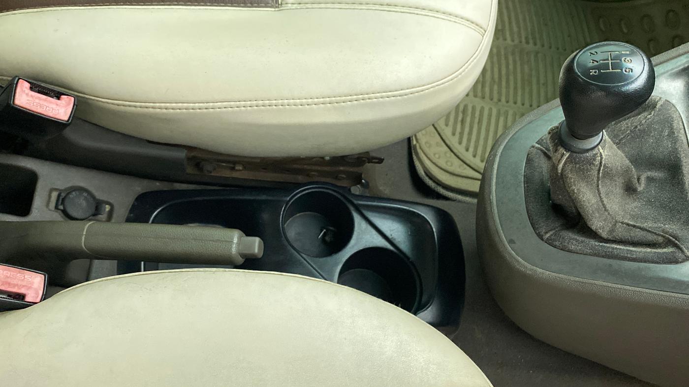 2010 Hyundai i10 MAGNA 1.2, Petrol, Manual, 58,135 km, Gear Lever