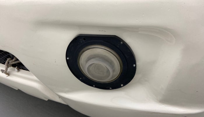 2019 Mahindra Bolero POWER PLUS SLE, Diesel, Manual, 1,12,124 km, Left fog light - Not working
