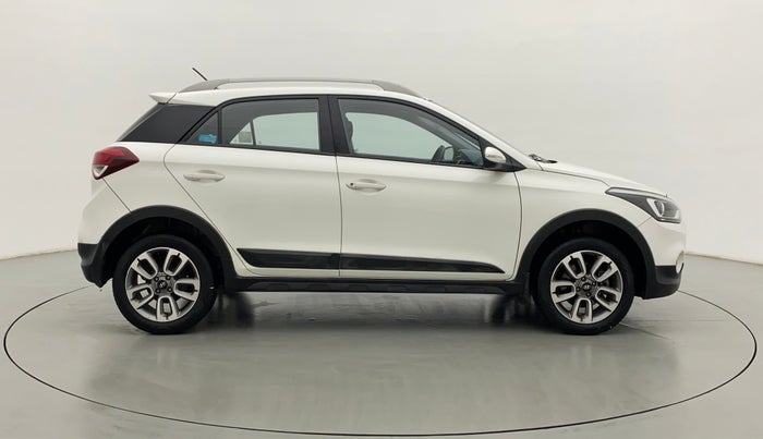 2016 Hyundai i20 Active 1.2 S, Petrol, Manual, 72,488 km, Right Side View