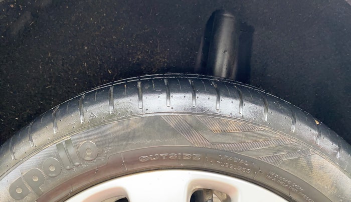 2018 Maruti Baleno ZETA PETROL 1.2, Petrol, Manual, 15,875 km, Left Rear Tyre Tread