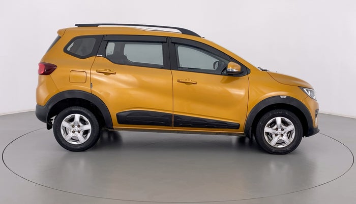 2019 Renault TRIBER 1.0 RXZ, Petrol, Manual, 30,418 km, Right Side View