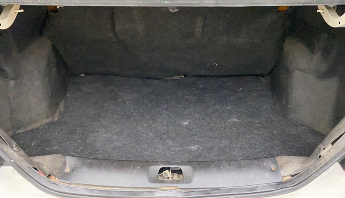 2012 Maruti Swift Dzire VXI, Petrol, Manual, 72,402 km, Boot Inside