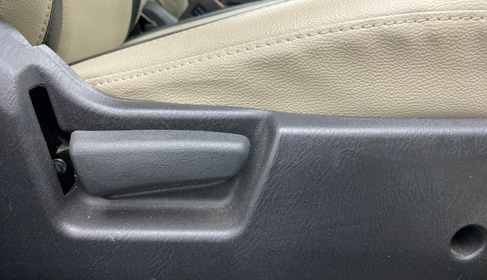 2022 Maruti Alto LXI O, Petrol, Manual, 3,896 km, Driver Side Adjustment Panel