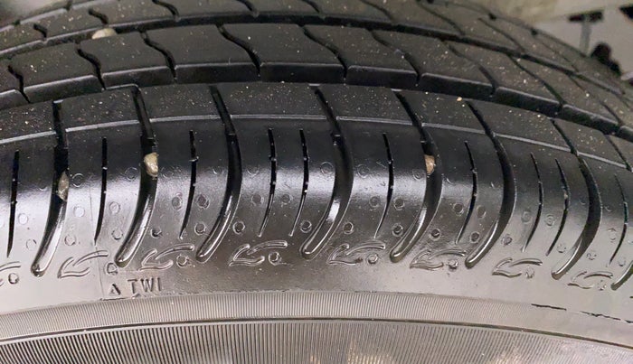 2020 Maruti S PRESSO VXI, Petrol, Manual, 11,563 km, Right Rear Tyre Tread