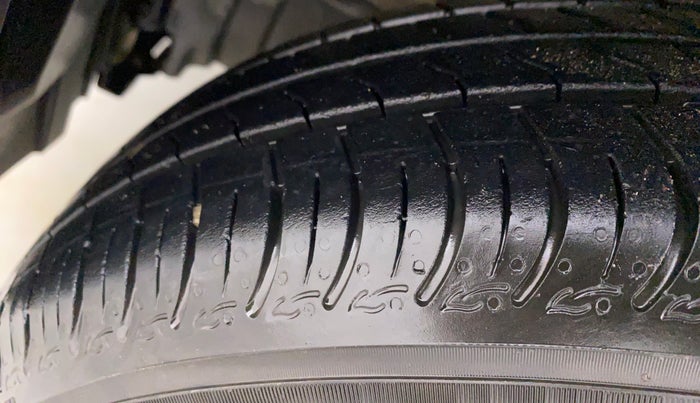 2020 Maruti S PRESSO VXI, Petrol, Manual, 11,563 km, Left Front Tyre Tread