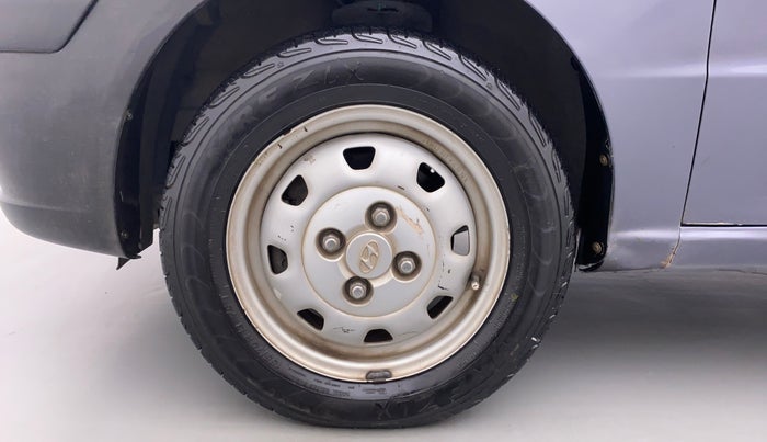 2010 Hyundai Santro Xing GL, Petrol, Manual, 30,754 km, Left Front Wheel