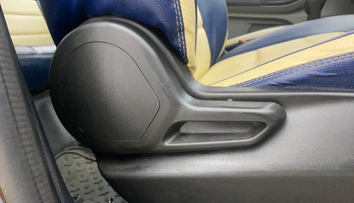 2021 Tata Tiago XT (O) PETROL, Petrol, Manual, 42,135 km, Driver Side Adjustment Panel