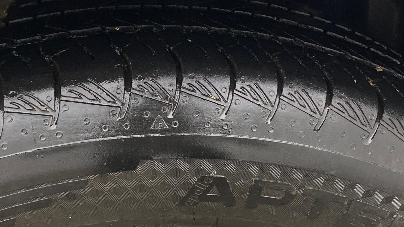 2023 Maruti Grand Vitara ZETA SMART HYBRID, Petrol, Manual, 75,851 km, Left Rear Tyre Tread