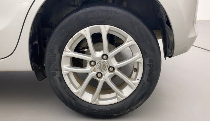 2018 Maruti Swift ZDI AMT, Diesel, Automatic, 1,05,505 km, Left Rear Wheel