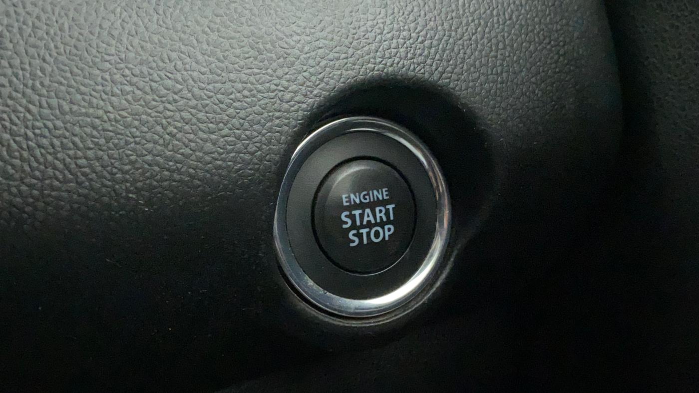 2018 Maruti Swift ZDI AMT, Diesel, Automatic, 1,05,505 km, Keyless Start/ Stop Button