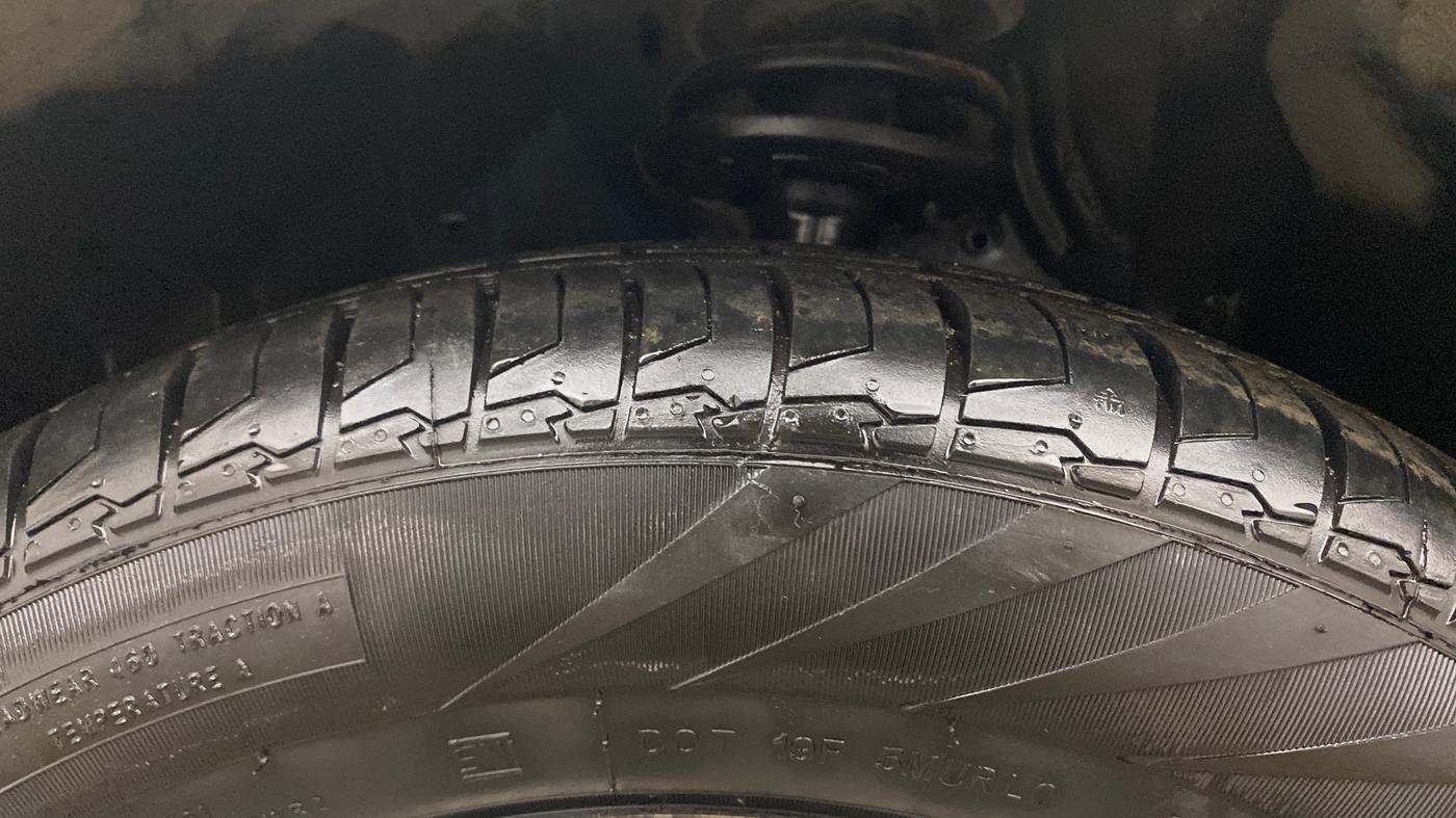 2021 Maruti S Cross ZETA 1.5, Petrol, Manual, 1,05,695 km, Left Front Tyre Tread
