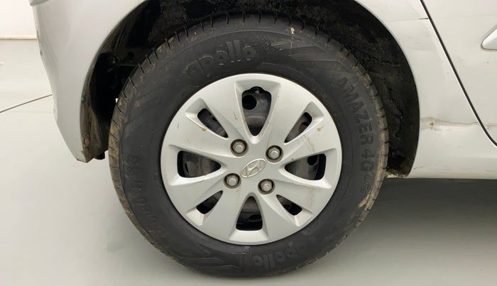 2010 Hyundai i10 SPORTZ (O) 1.2, Petrol, Manual, 75,370 km, Right Rear Wheel