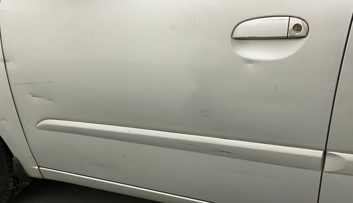 2010 Hyundai i10 SPORTZ (O) 1.2, Petrol, Manual, 75,370 km, Front passenger door - Minor scratches