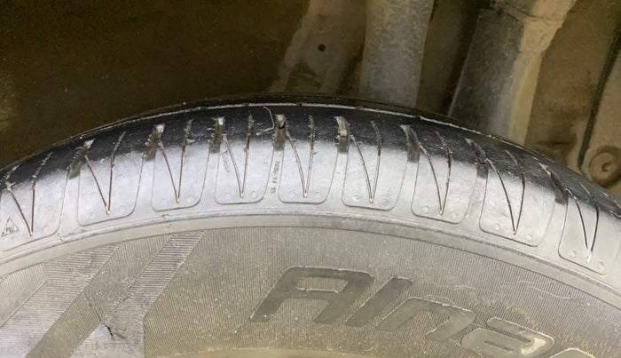 2021 KIA SONET GTX PLUS 1.5 AT, Diesel, Automatic, 40,112 km, Left Rear Tyre Tread