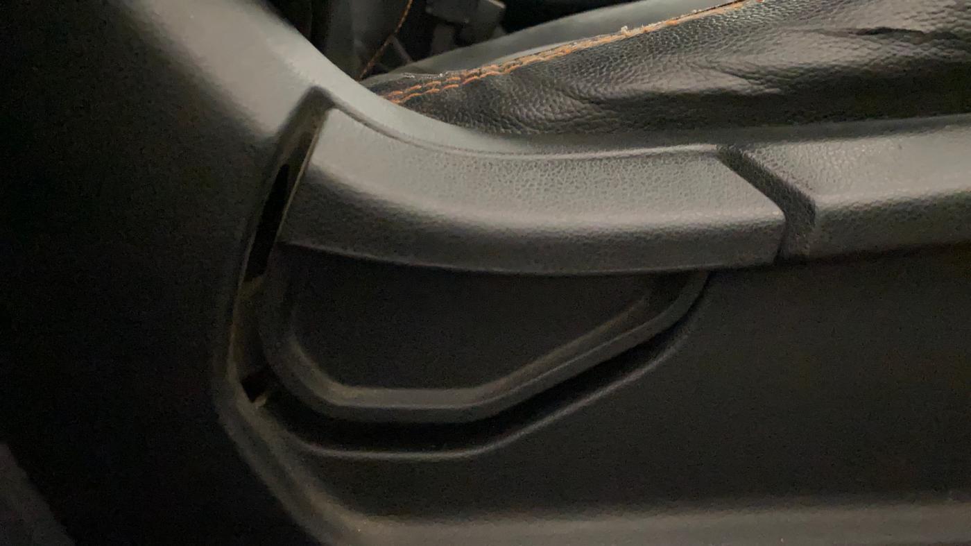 2019 Hyundai VENUE S 1.0 TURBO DCT, Petrol, Automatic, 69,299 km, Driver Side Adjustment Panel