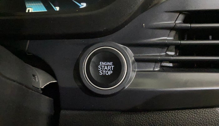 2021 Hyundai NEW I20 ASTA 1.2 MT, Petrol, Manual, 27,922 km, Keyless Start/ Stop Button