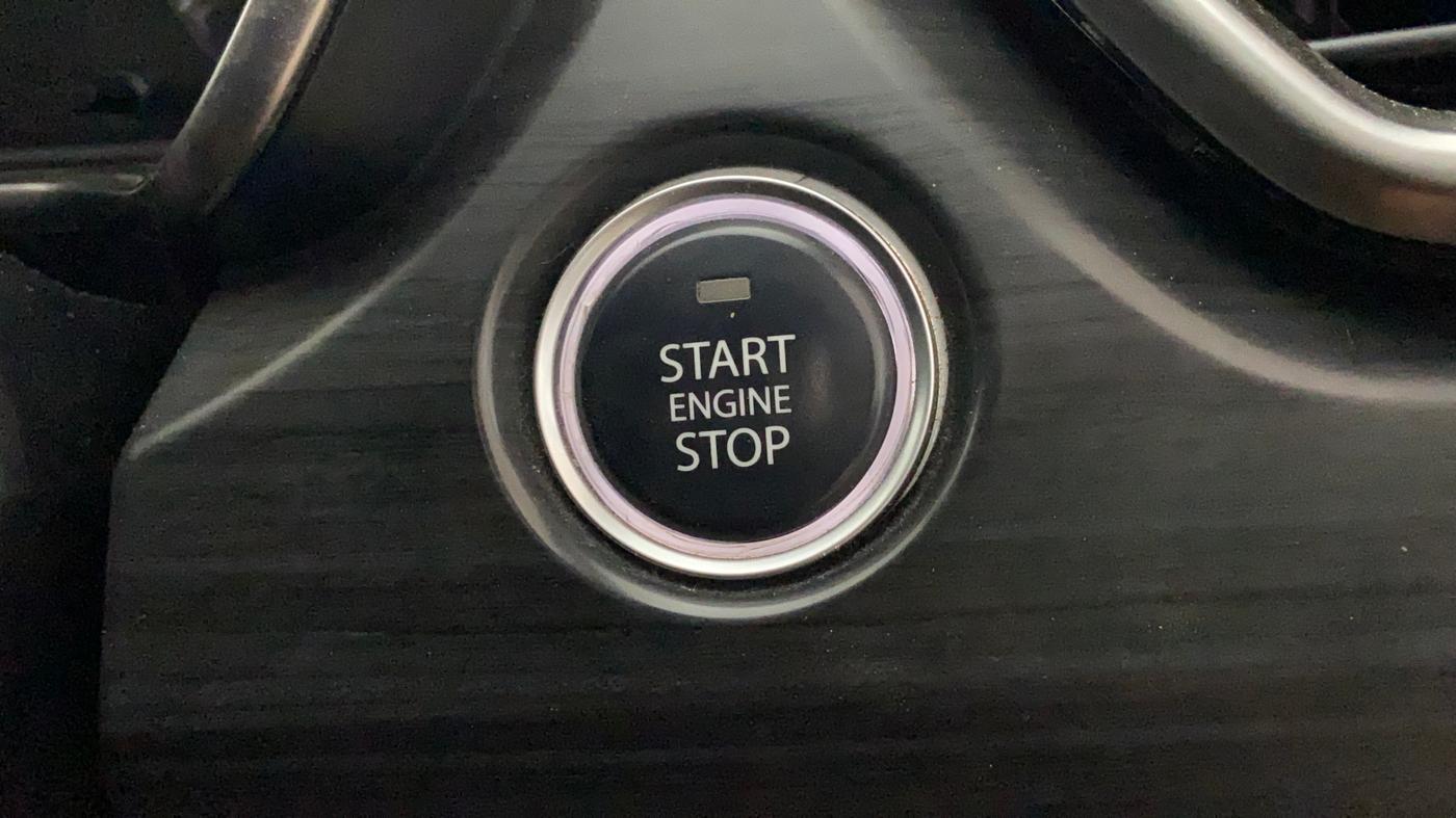 2022 Tata Safari XT PLUS, Diesel, Manual, 39,402 km, Keyless Start/ Stop Button