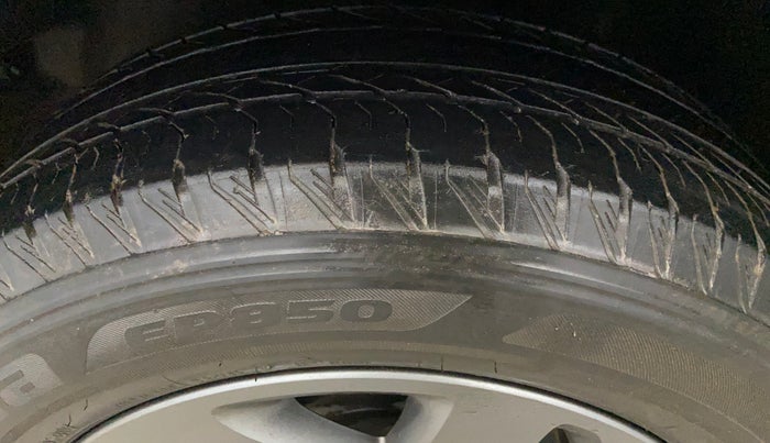 2022 Tata Safari XT PLUS, Diesel, Manual, 39,402 km, Left Front Tyre Tread