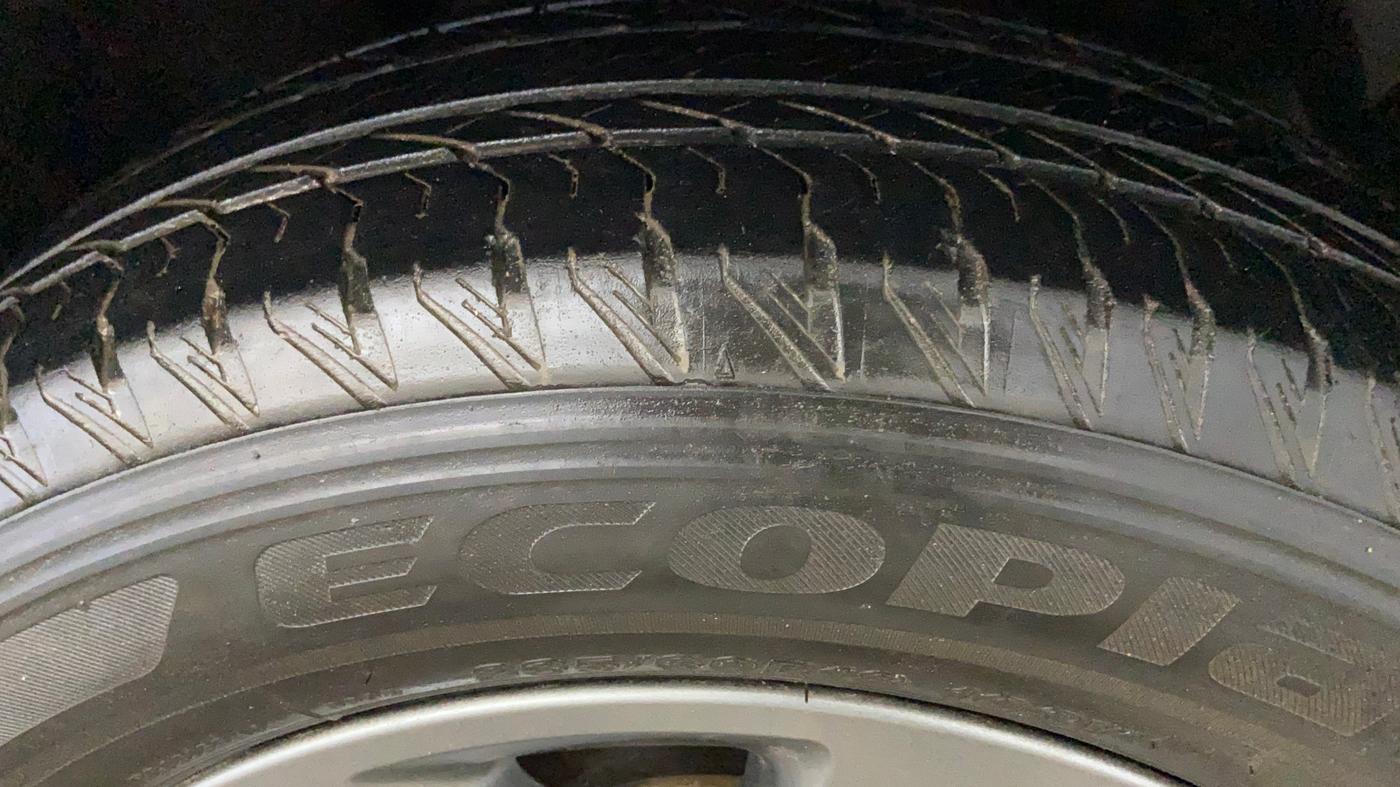 2022 Tata Safari XT PLUS, Diesel, Manual, 39,402 km, Right Front Tyre Tread