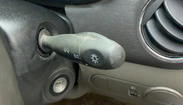 2011 Hyundai i10 MAGNA 1.2, Petrol, Manual, 82,130 km, Combination switch - Turn Indicator not functional