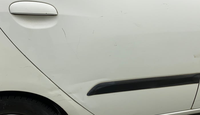 2011 Hyundai i10 MAGNA 1.2, Petrol, Manual, 82,130 km, Right rear door - Slightly dented
