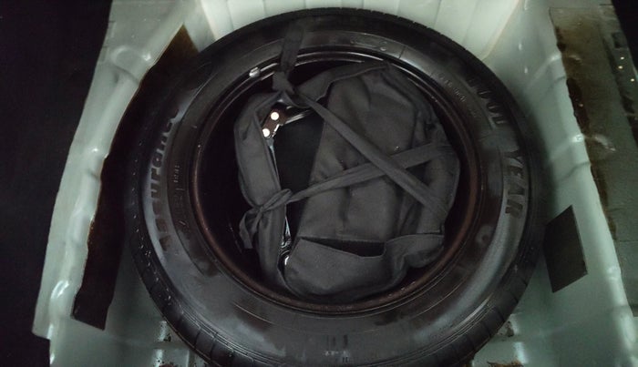 2021 Tata NEXON XM SUNROOF PETROL, Petrol, Manual, 35,069 km, Spare Tyre