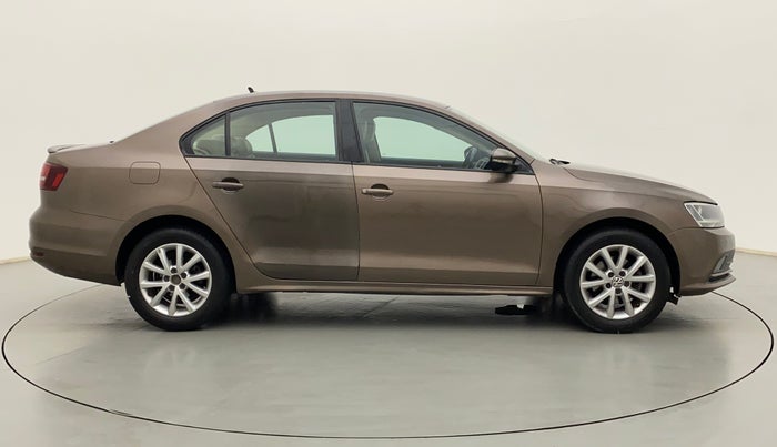 2015 Volkswagen Jetta COMFORTLINE TSI, Petrol, Manual, 53,355 km, Right Side View