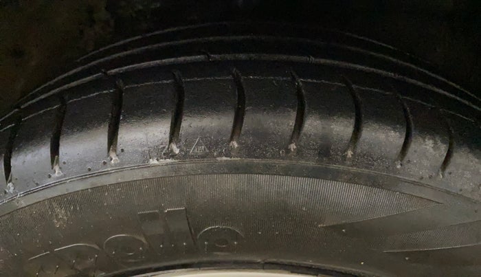 2014 Maruti Celerio VXI, Petrol, Manual, 50,635 km, Right Front Tyre Tread