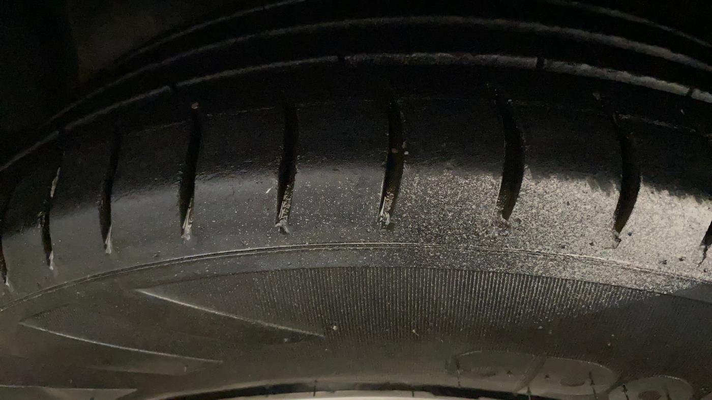 2014 Maruti Celerio VXI, Petrol, Manual, 50,635 km, Left Front Tyre Tread
